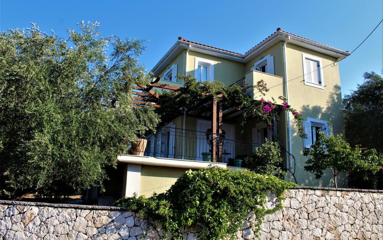 Villa Cinema Themed House In Argostoli Esterno foto