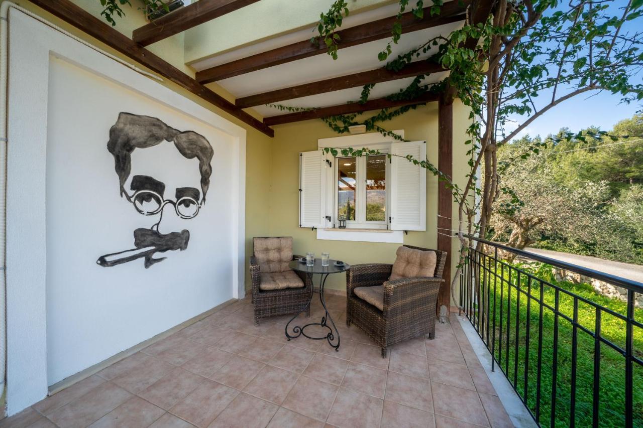Villa Cinema Themed House In Argostoli Esterno foto